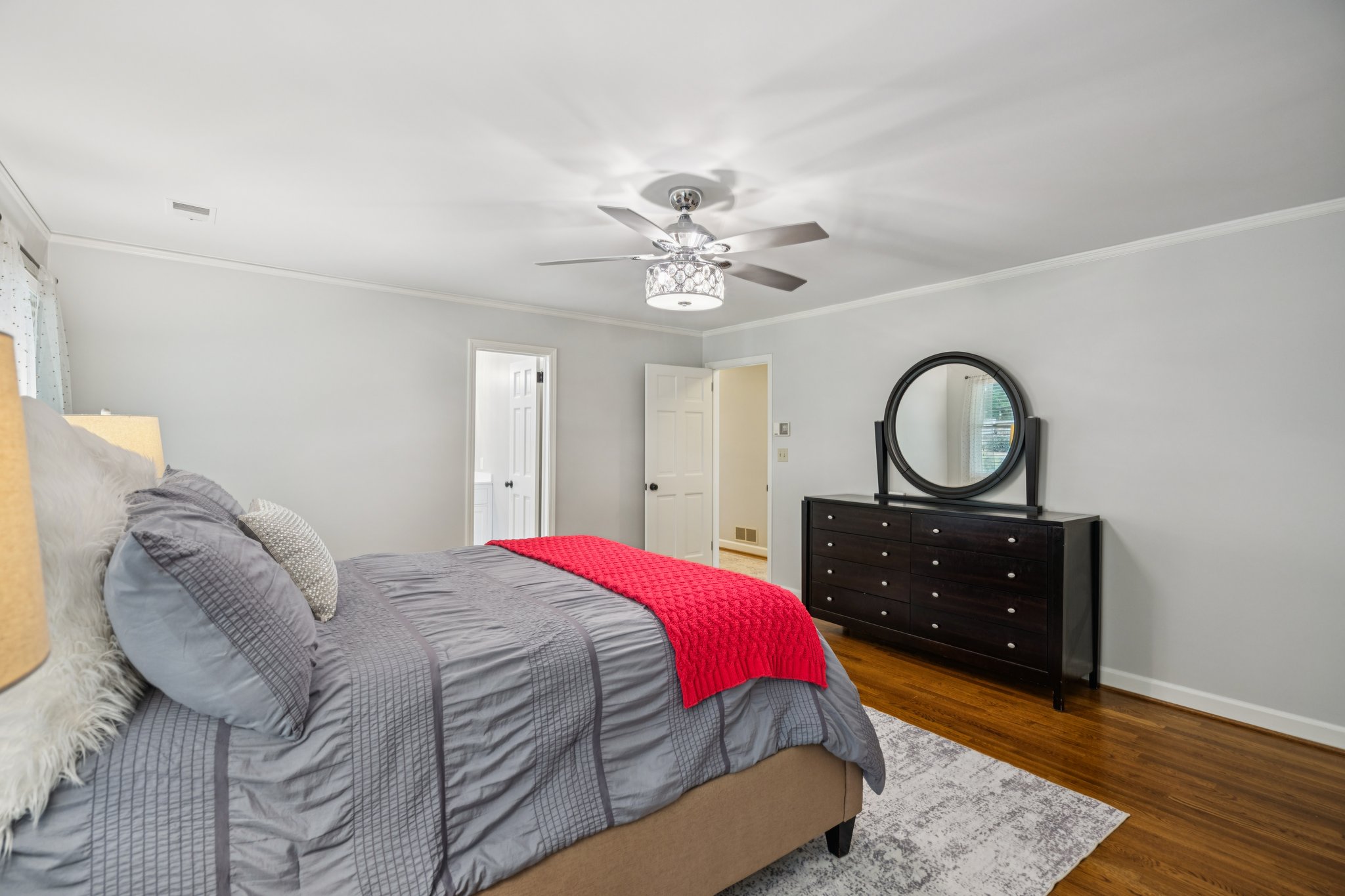 Local_Flavor_films-5662 Queensborough, Dunwoody, GA 30338-226.jpg