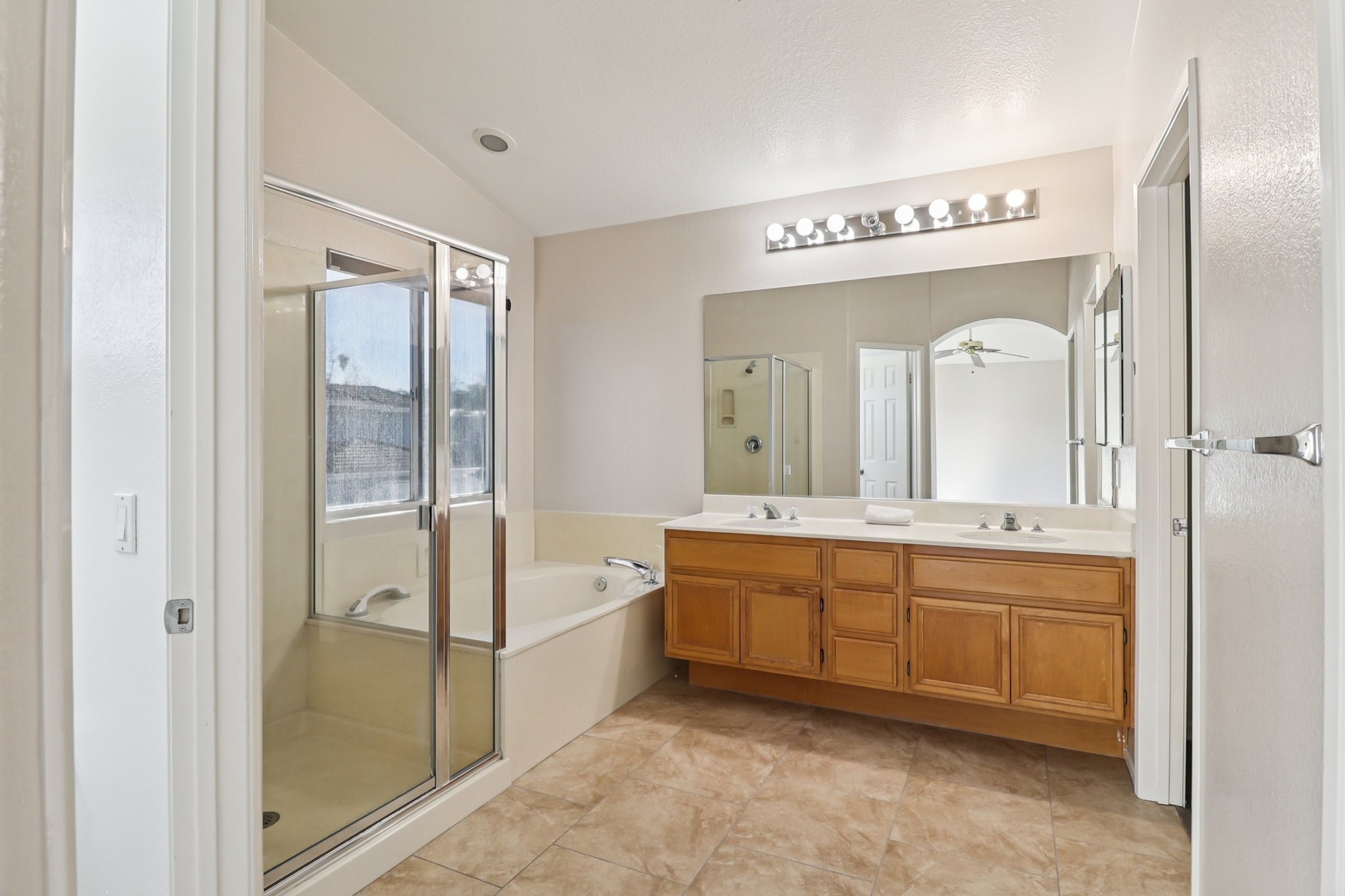 Dartmoor Cir-S1712-024.jpg