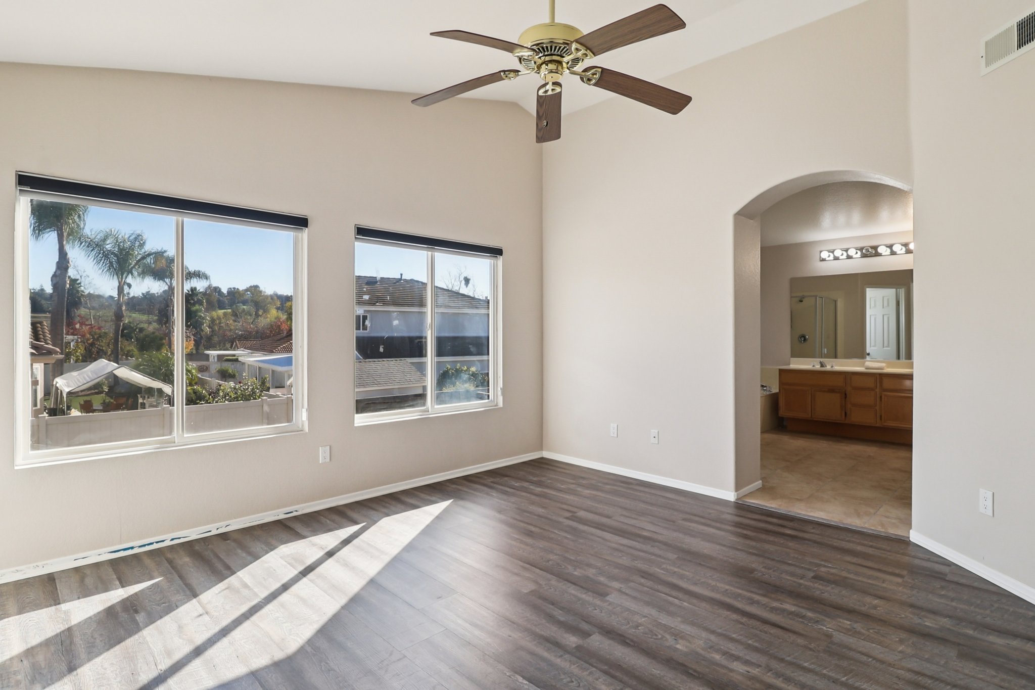 Dartmoor Cir-S1712-038.jpg