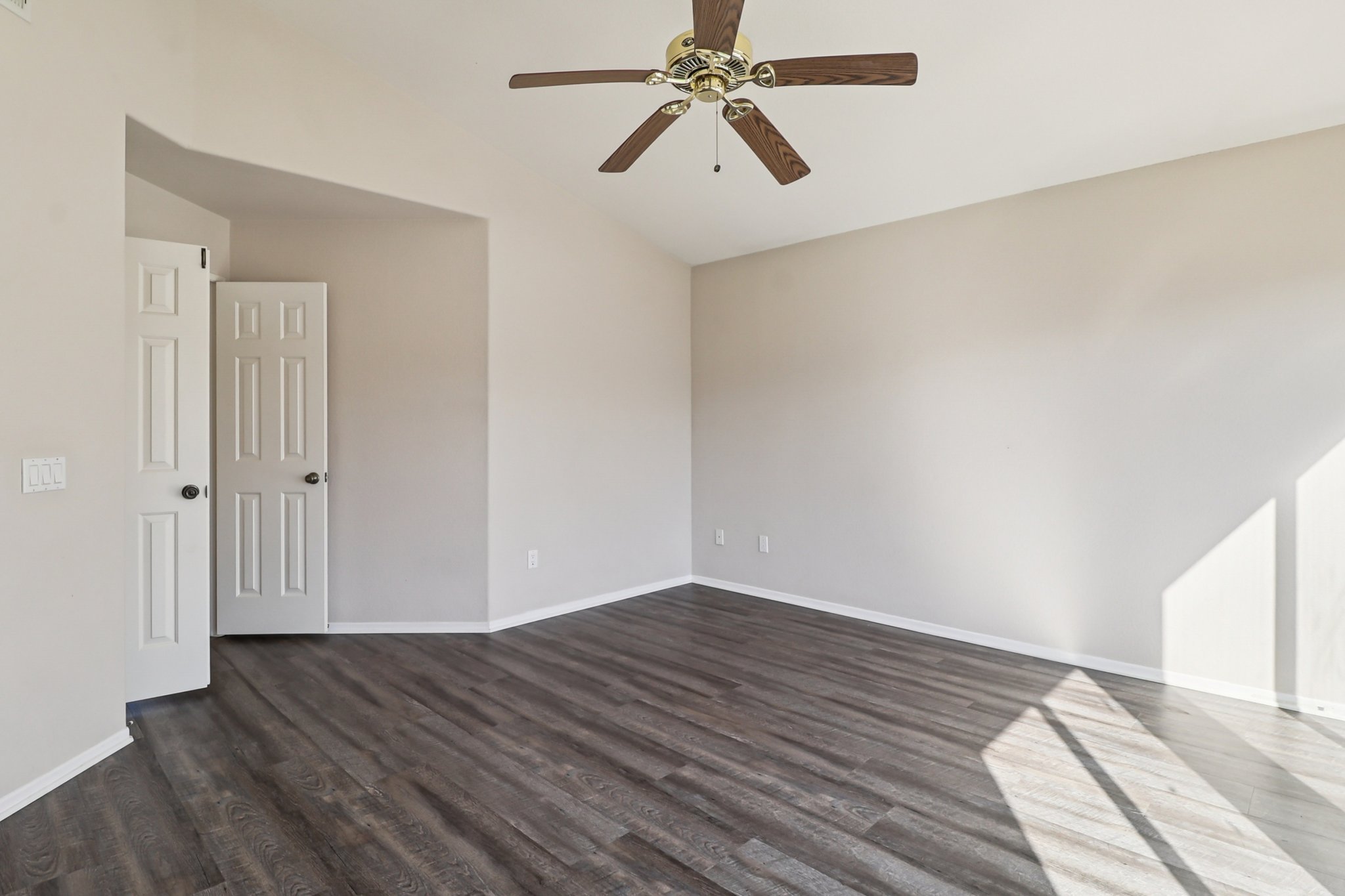 Dartmoor Cir-S1712-039.jpg