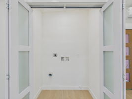  Photo 34