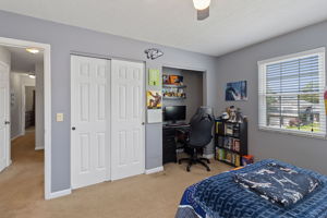  Photo 40