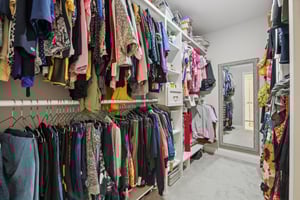 Barlow Pl-S2111-037.jpg