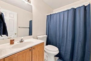  Photo 40