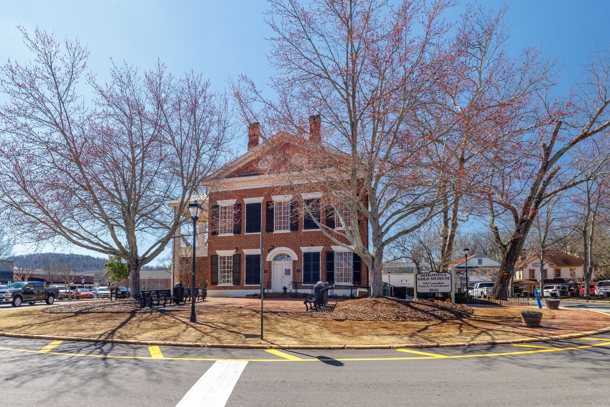 Image-Dahlonega-1