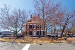 Image-Dahlonega-1