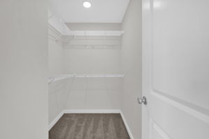 567 E Ridge Ave-19