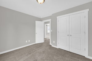 567 E Ridge Ave-24