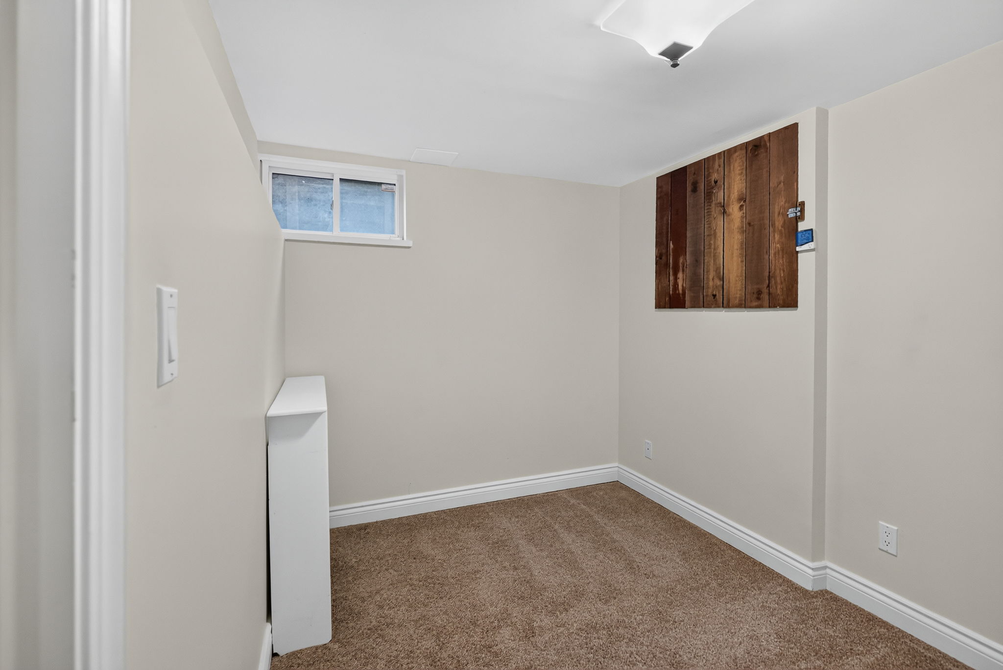  Photo 44