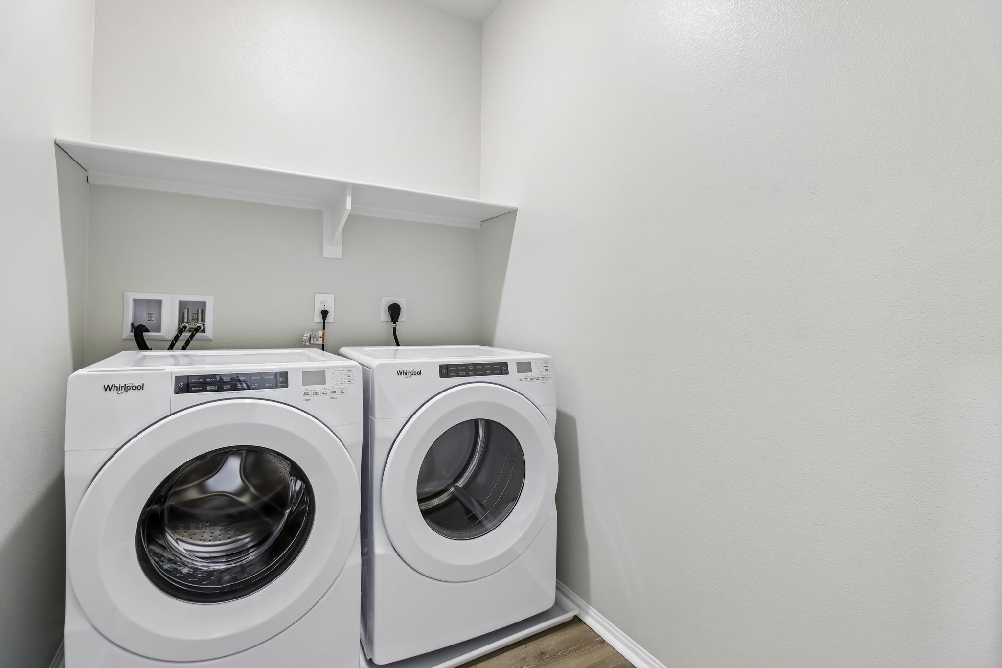 SoCal - Pacifica - 567 Toledo Way Oceanside CA 92057 - 010