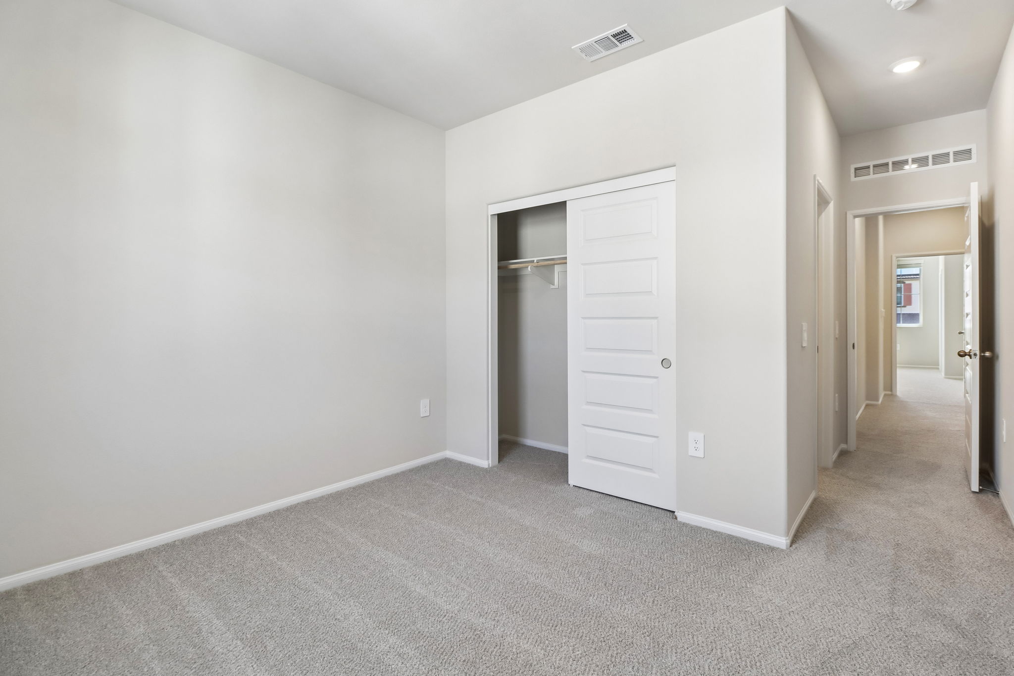 SoCal - Pacifica - 567 Toledo Way Oceanside CA 92057 - 013