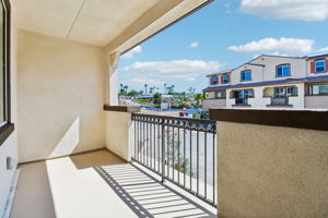 SoCal - Pacifica - 567 Toledo Way Oceanside CA 92057 - 031