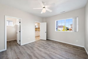 Bedroom 1 (2)