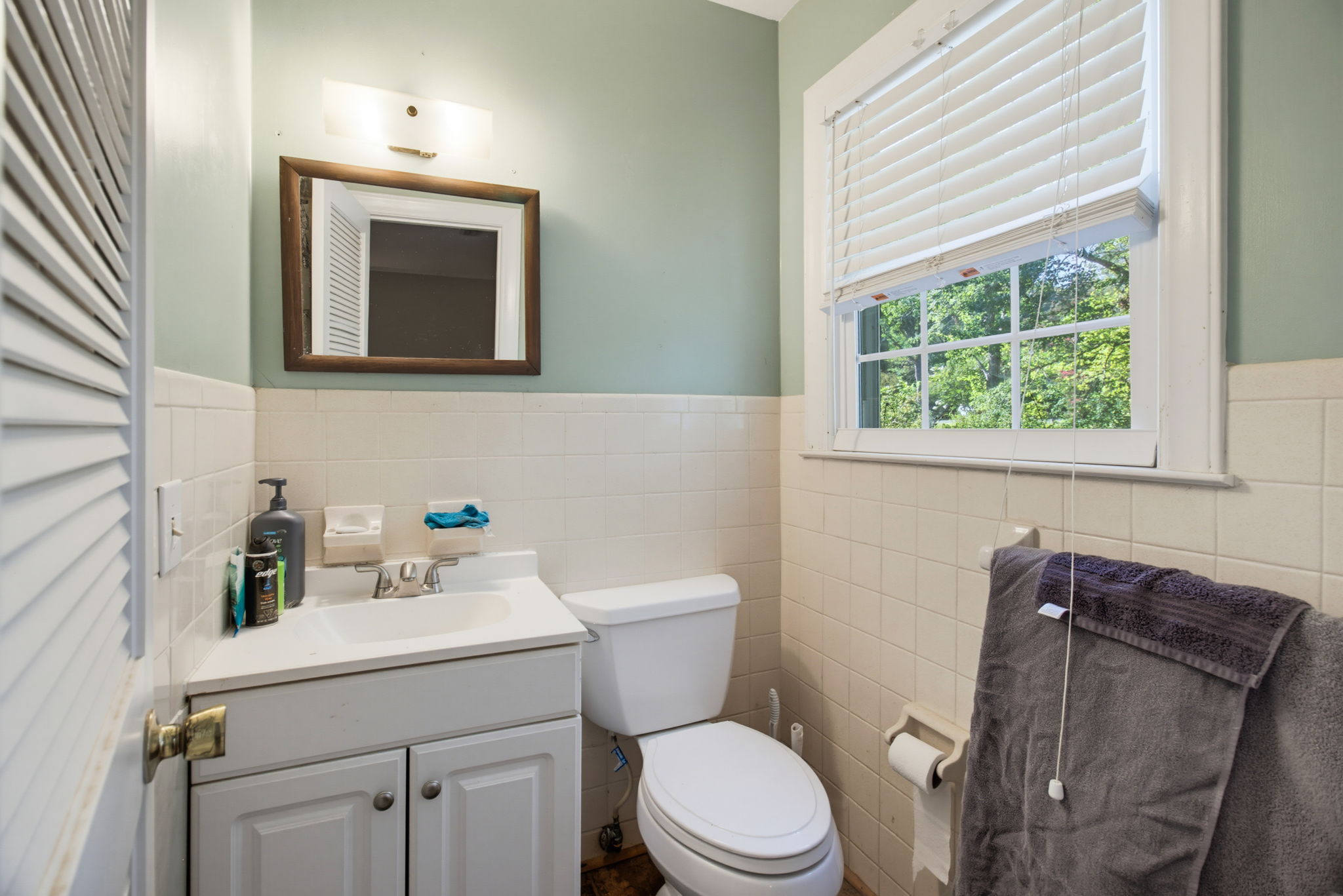 5675 Sweetbriar Rd-21