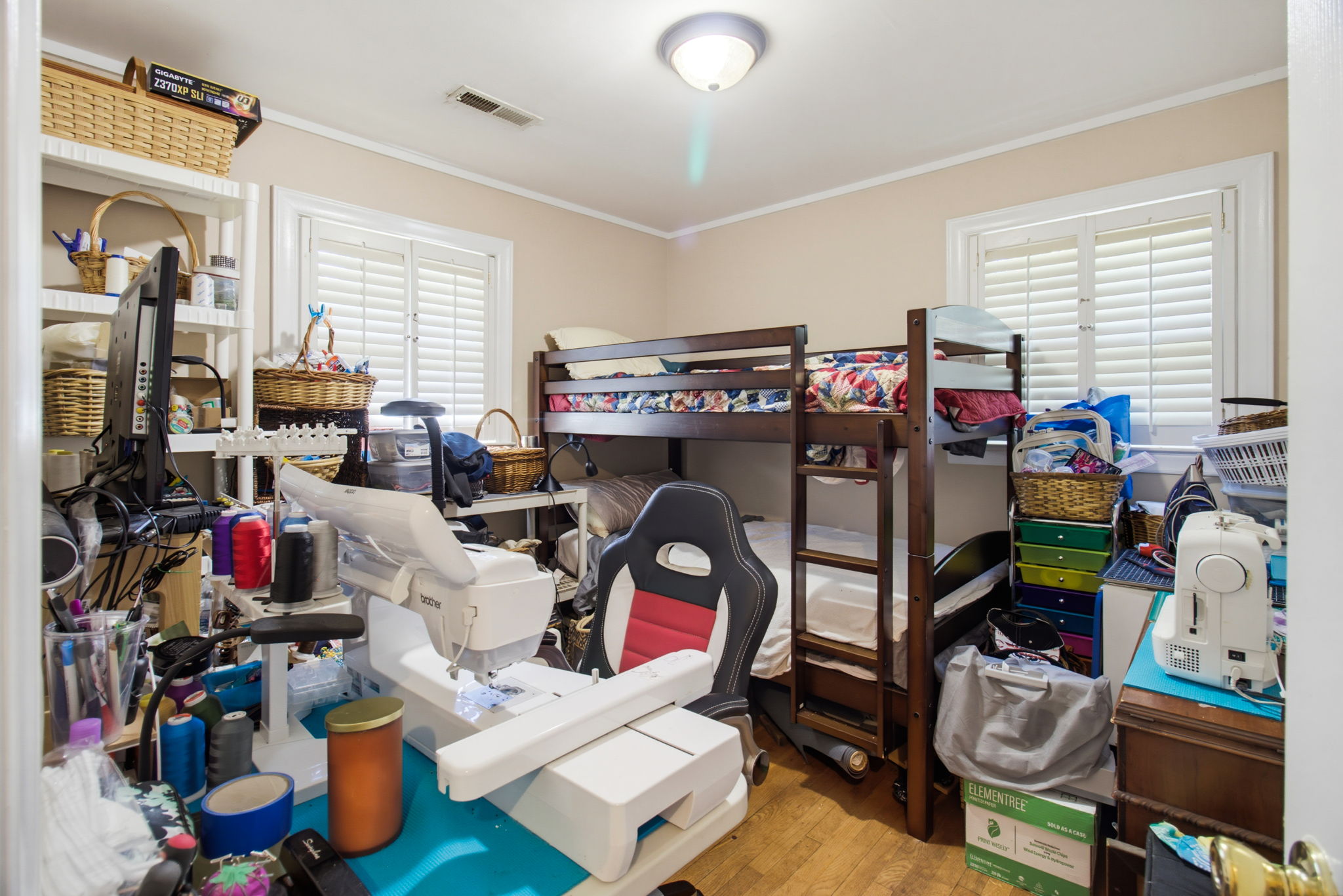5675 Sweetbriar Rd-22