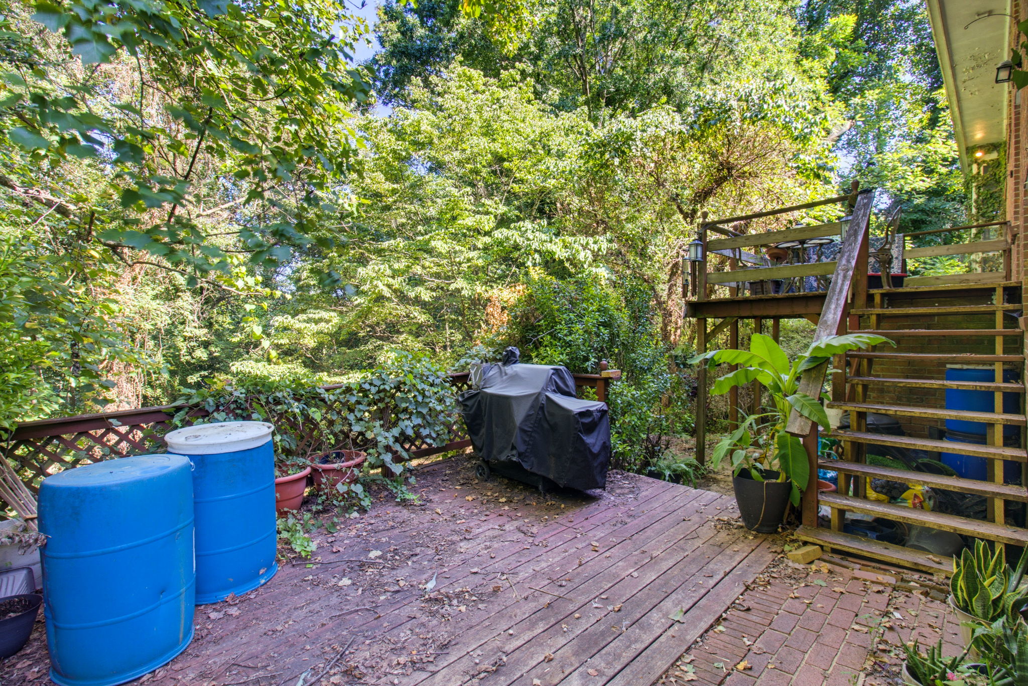 5675 Sweetbriar Rd-28