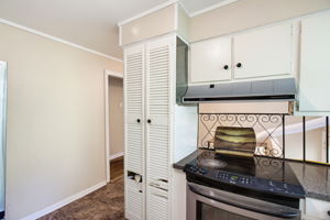 5675 Sweetbriar Rd-16