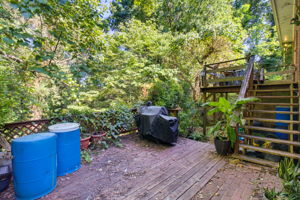 5675 Sweetbriar Rd-28