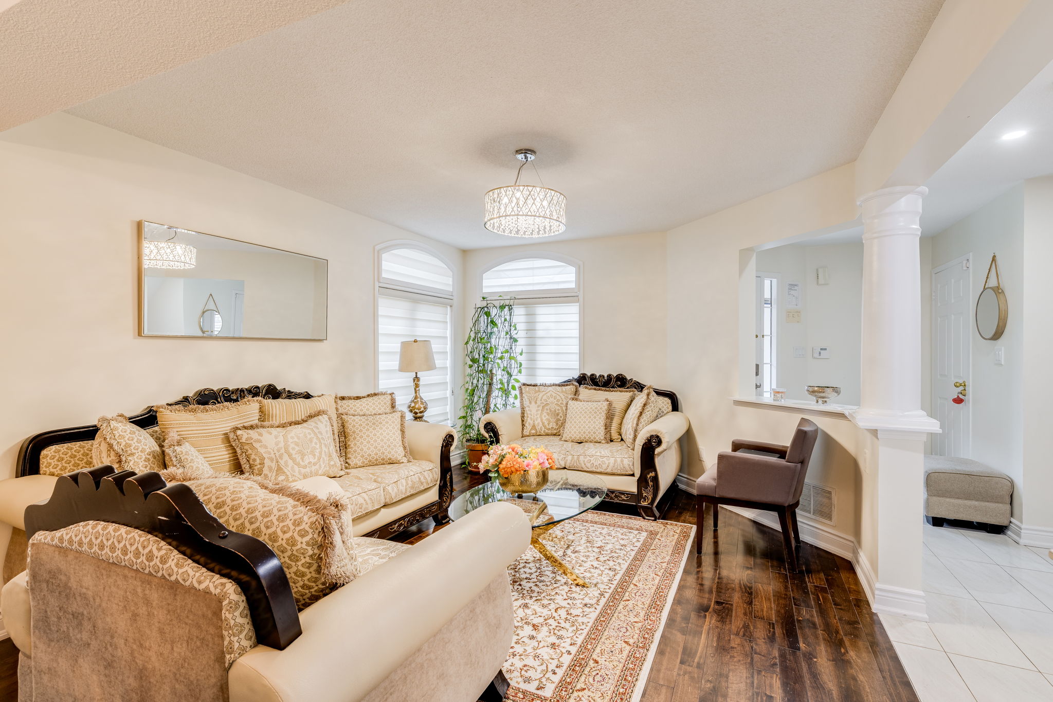 Property in Mississauga — delivered property photograph 7