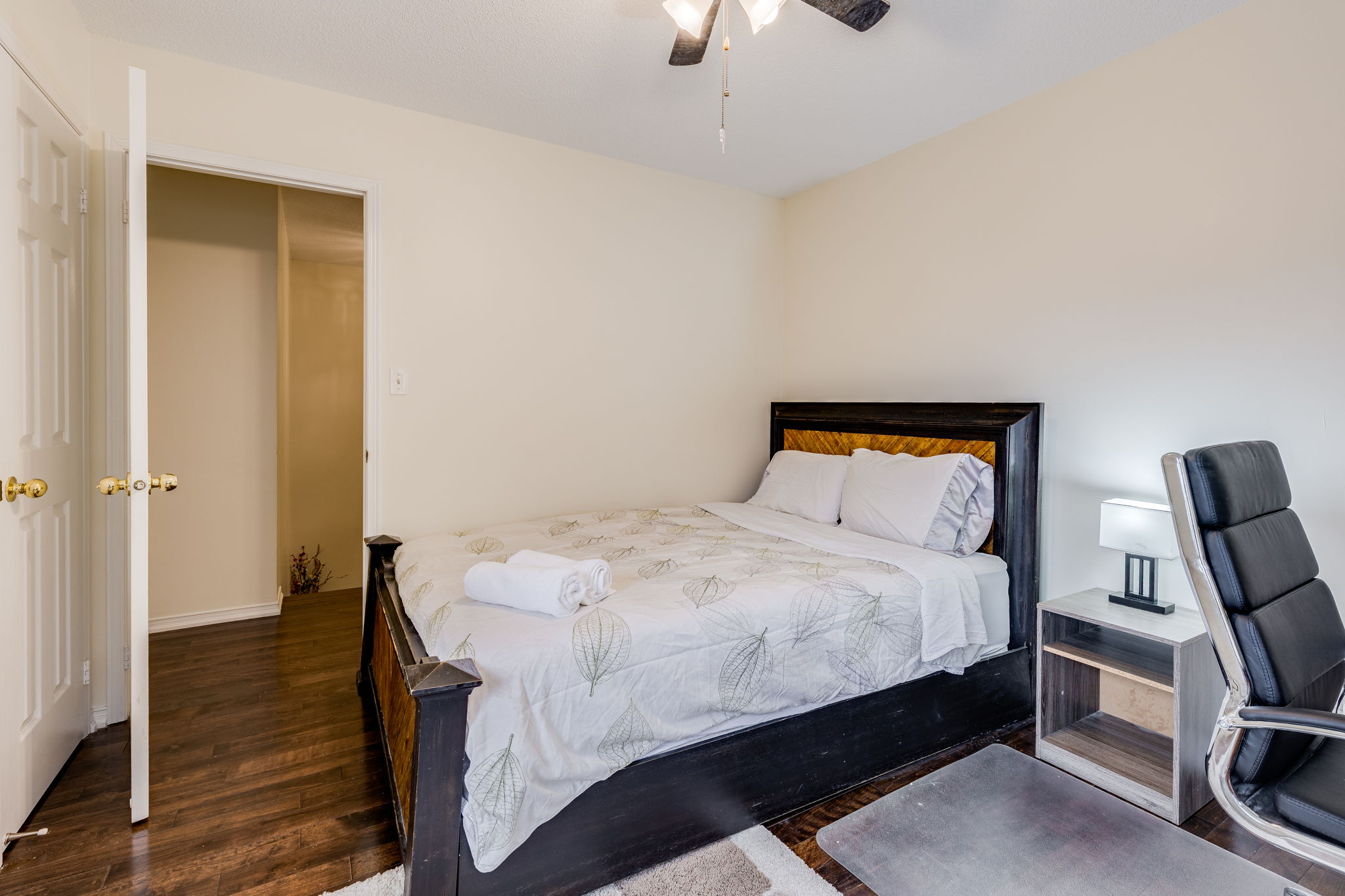 Property in Mississauga — delivered property photograph 22