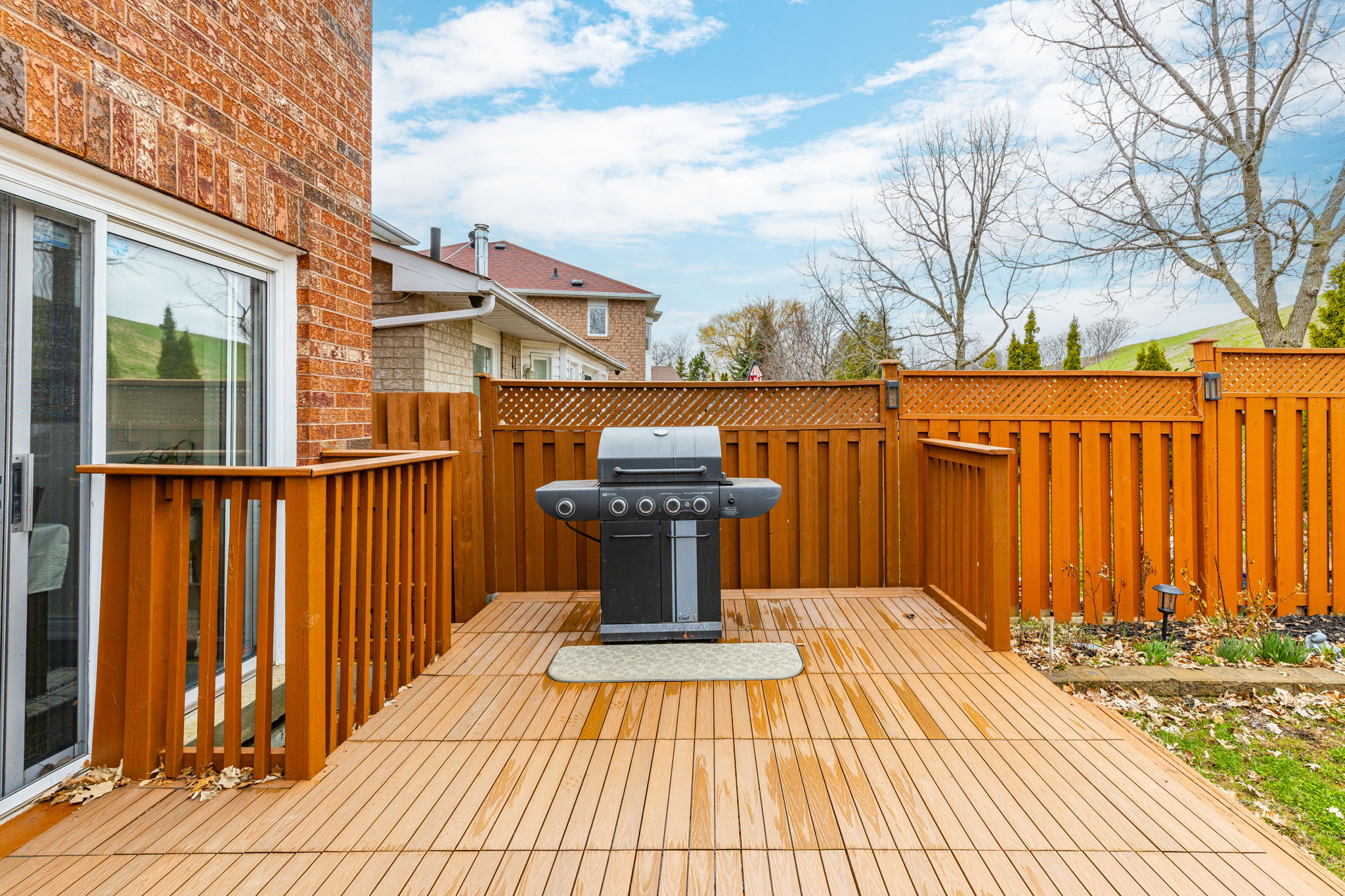 Property in Mississauga — delivered property photograph 36