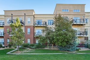 S Park Pl-S0506-022.jpg