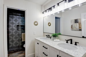 Encino Park Rd-040
