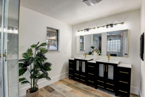 Encino Park Rd-033