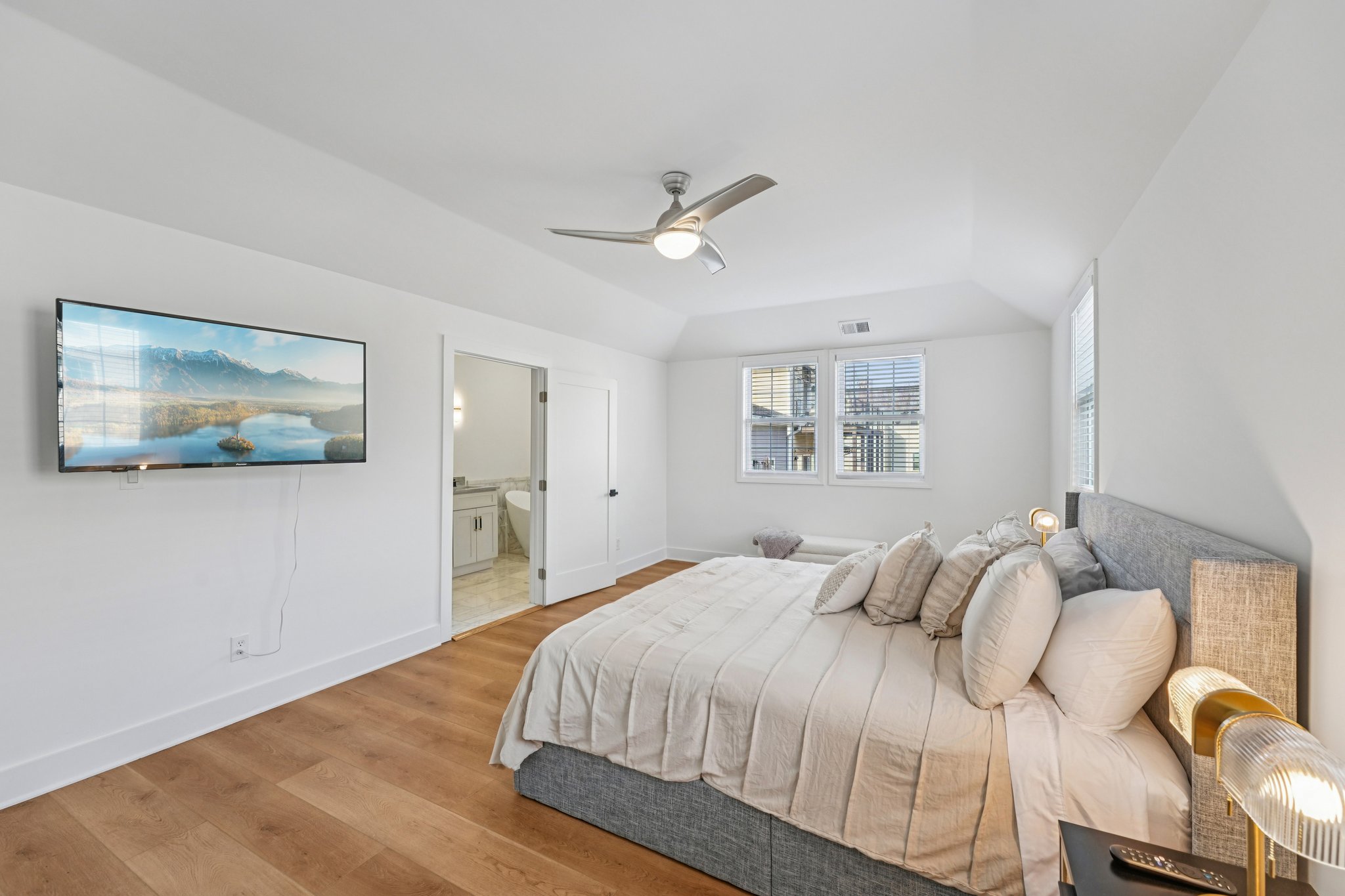 John Wesley Dobbs Ave NE-S2002-061.jpg