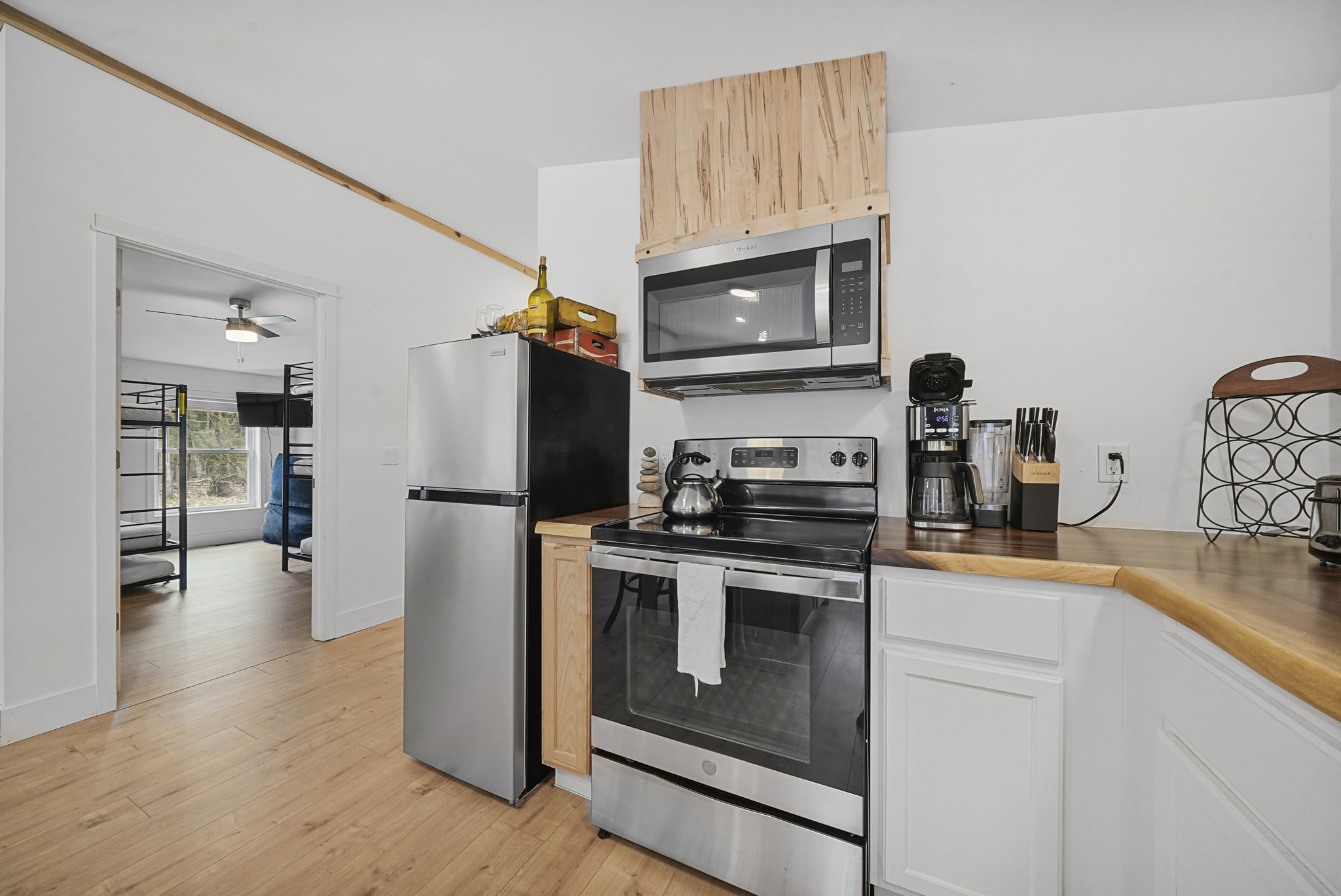  Photo 37
