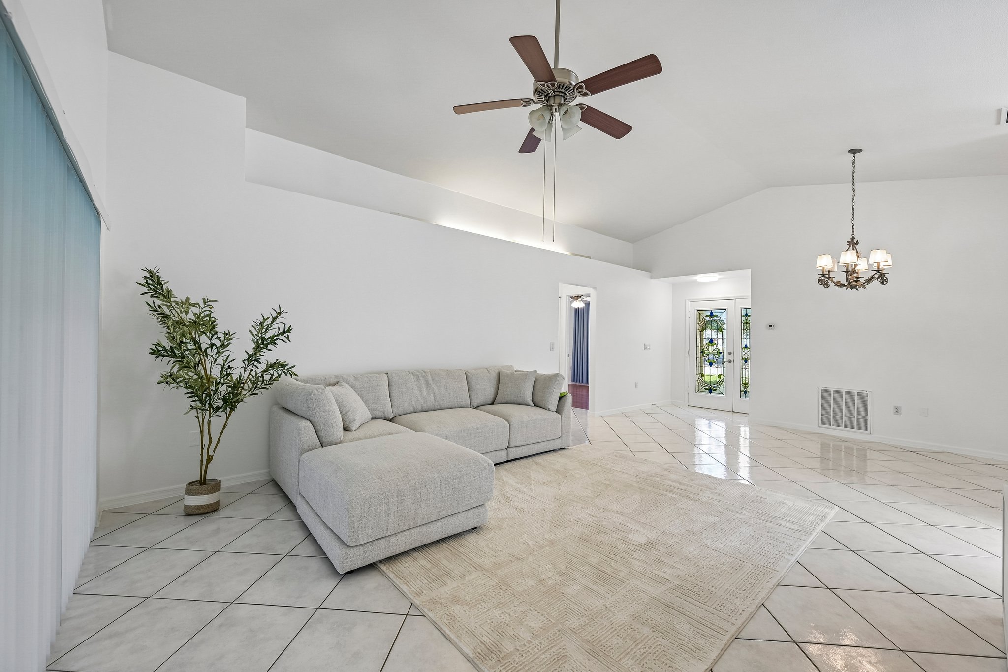 Alden Garden Way-S0210-009.jpg