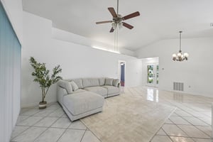Alden Garden Way-S0210-009.jpg