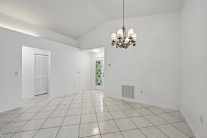 Alden Garden Way-S0210-012.jpg