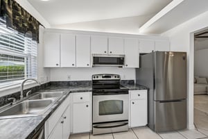 Alden Garden Way-S0210-016.jpg
