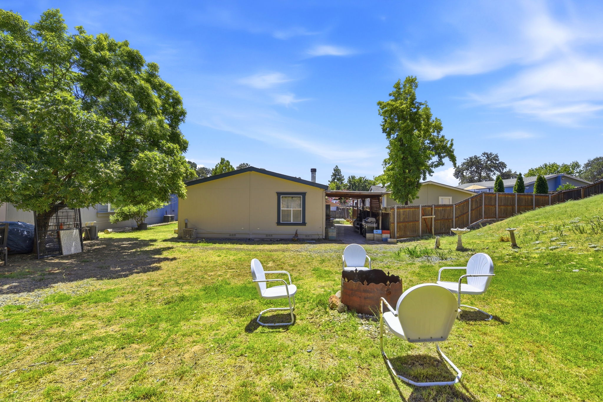 037_F8_5685 Cody Dr