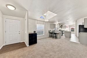 004_F8_5685 Cody Dr