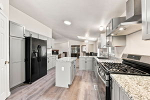 011_F8_5685 Cody Dr
