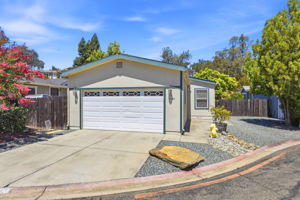 001_F8_5685 Cody Dr