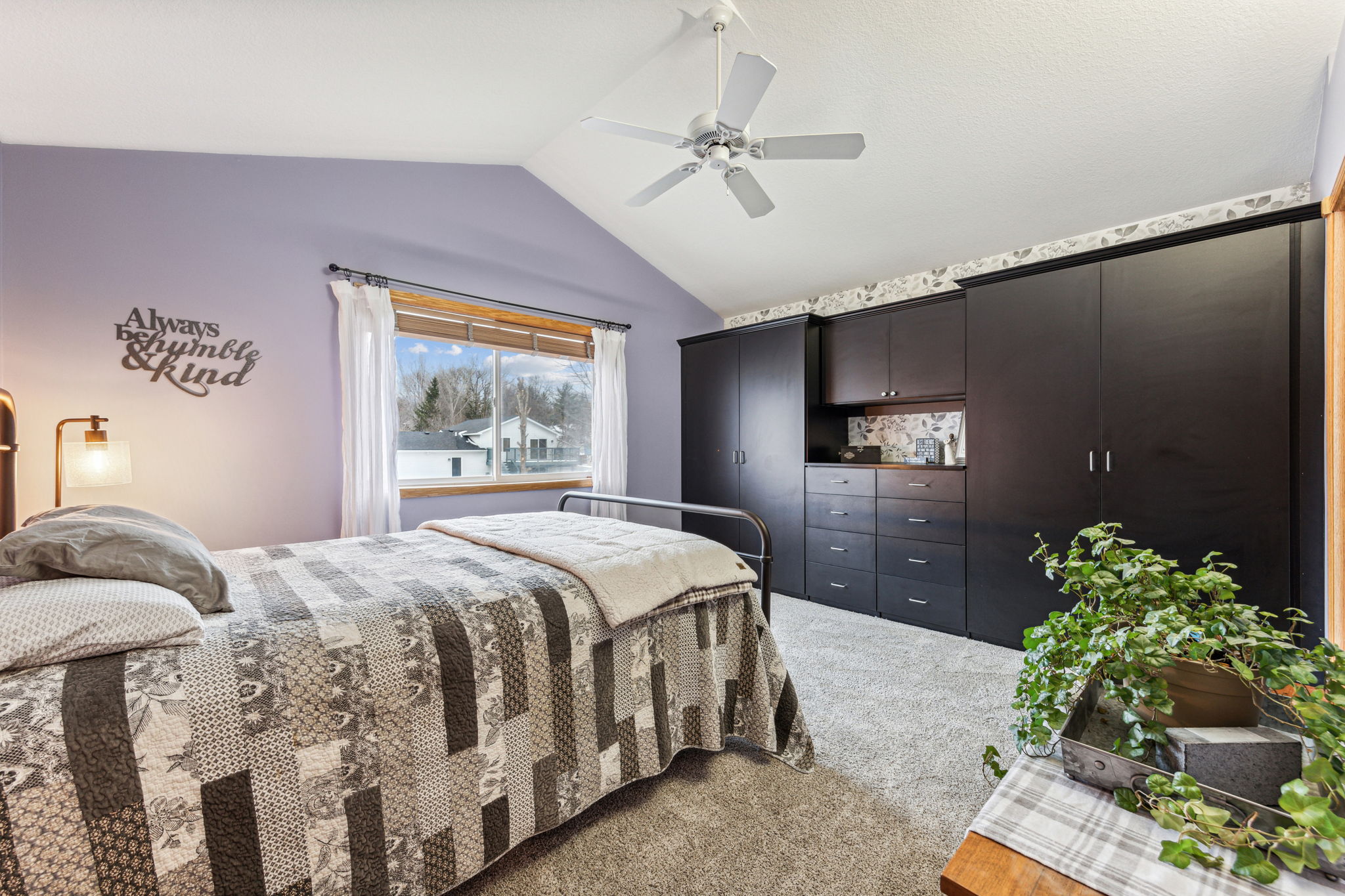 12_Interior