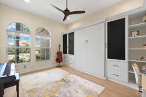 Guest Bedroom 1 - 1 of 2