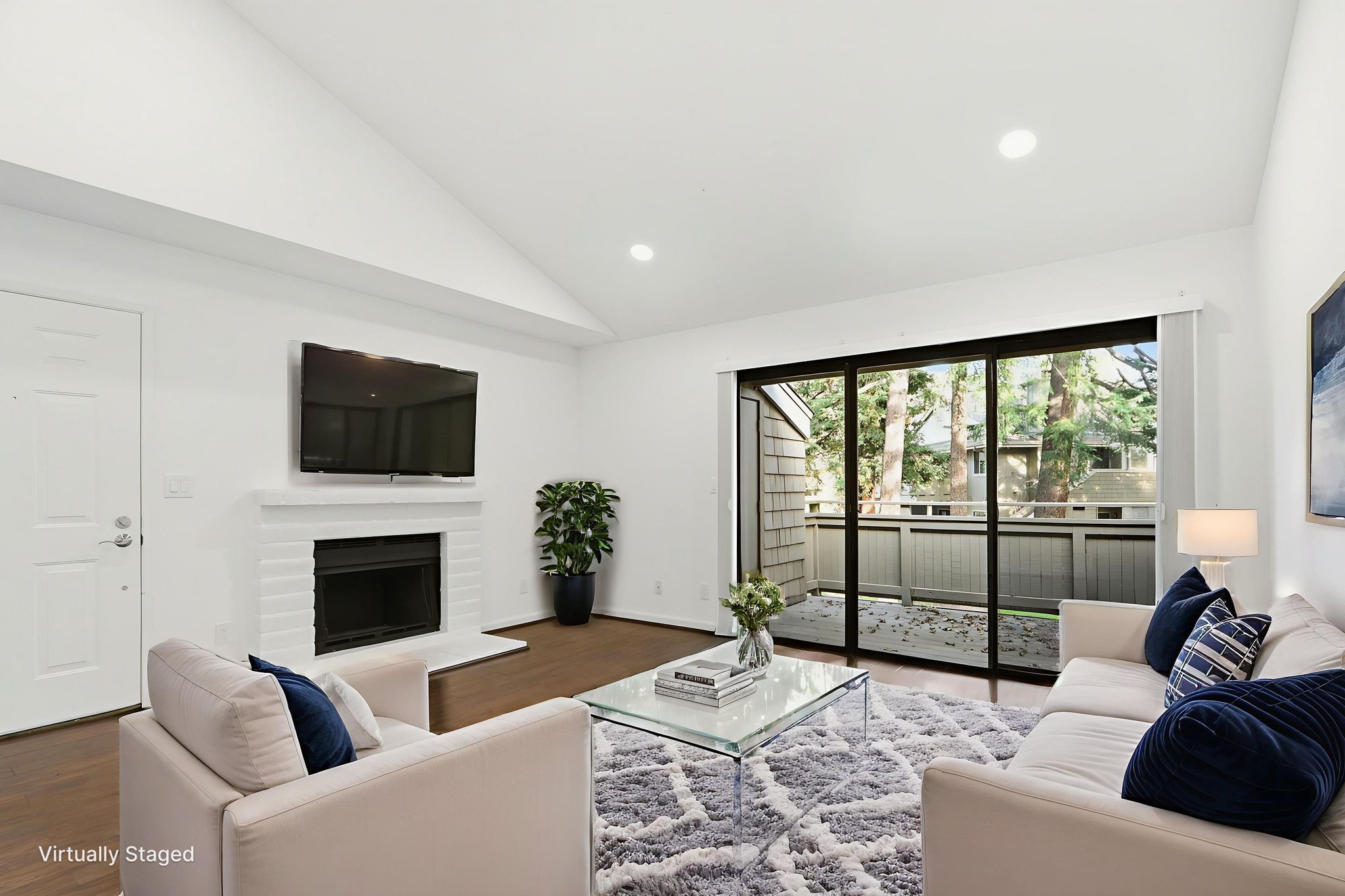 008_f8_5688 Makati Cir virtually staged.jpeg