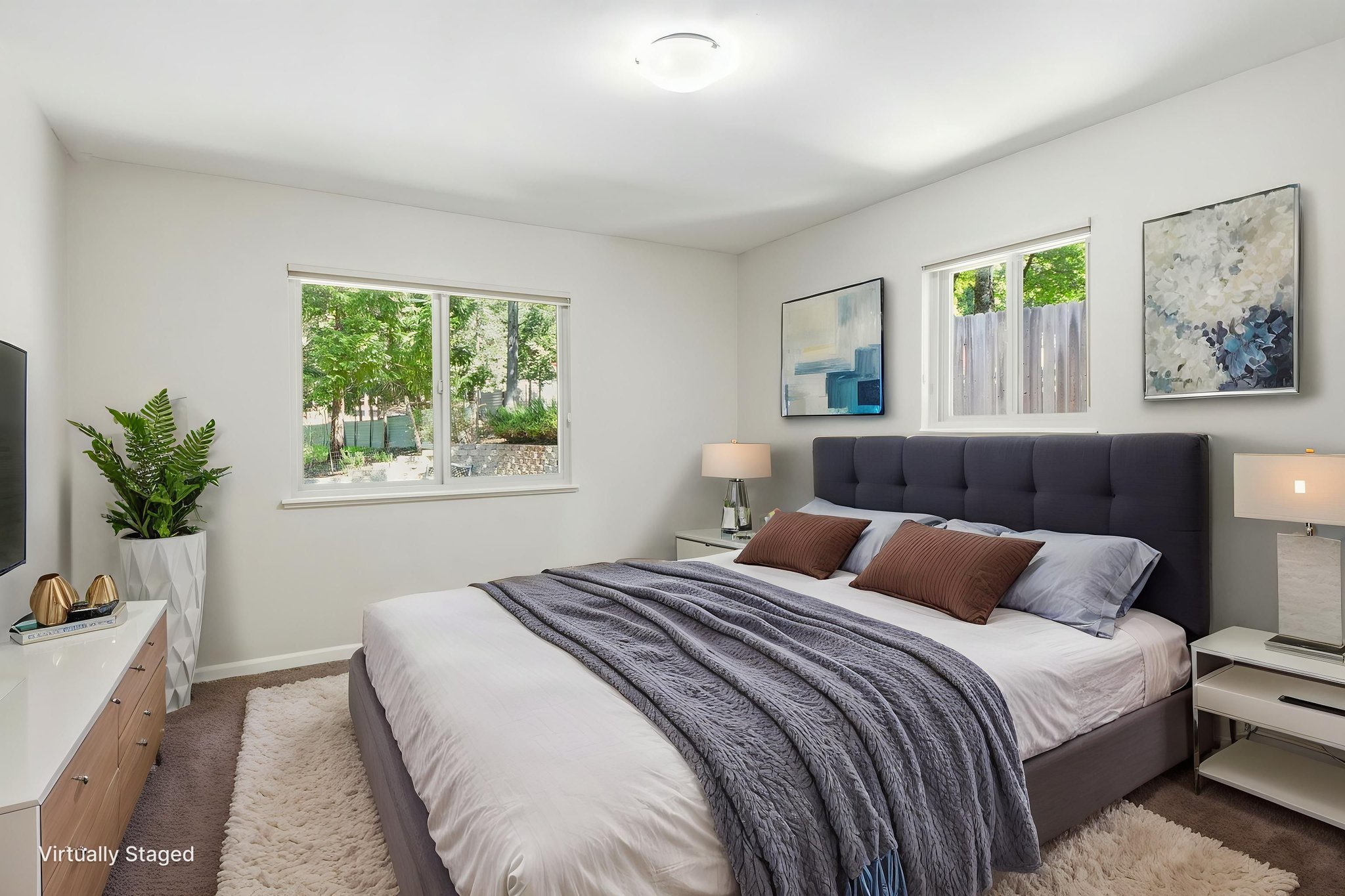 016_F8_5689 Maywood Dr virtually staged.jpeg