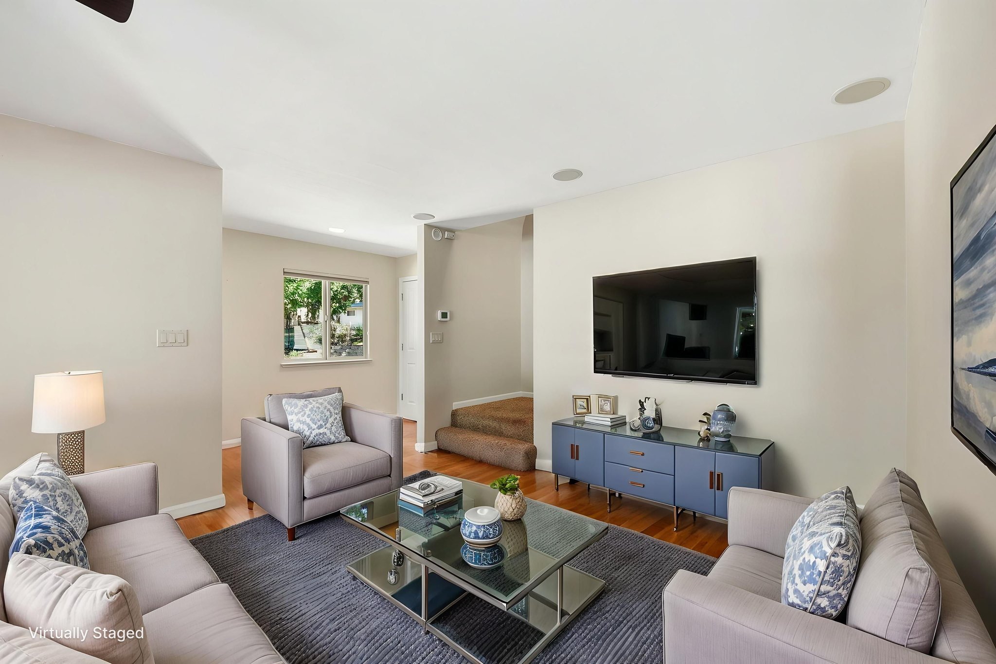 009_F8_5689 Maywood Dr virtually staged.jpeg