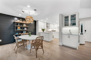Dining to Living