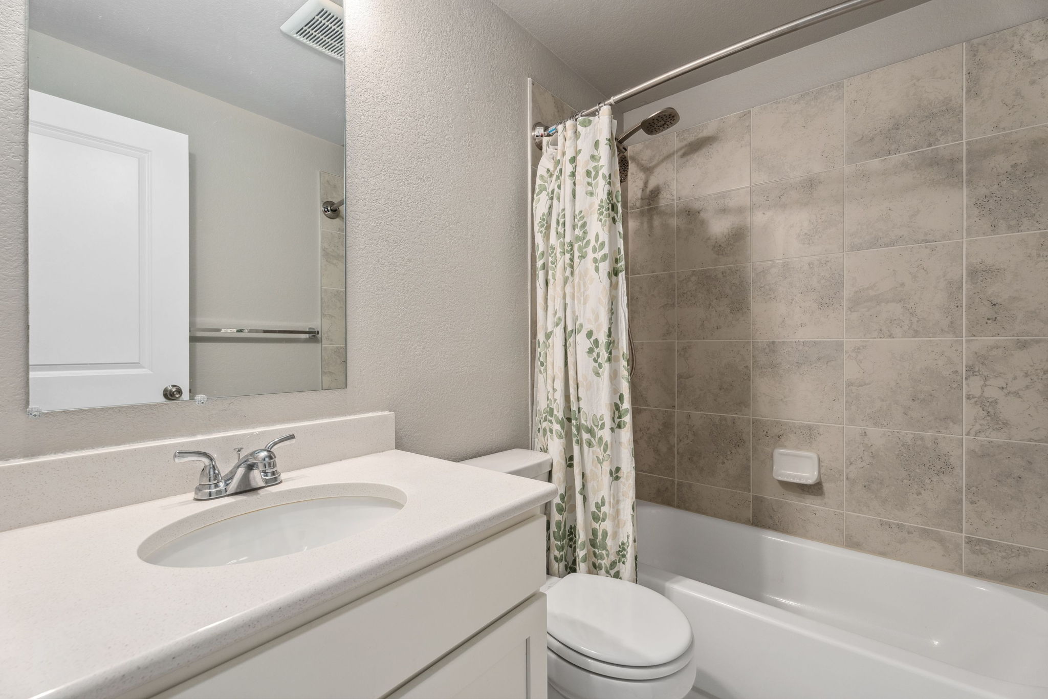 Bathroom #4 (Basement)