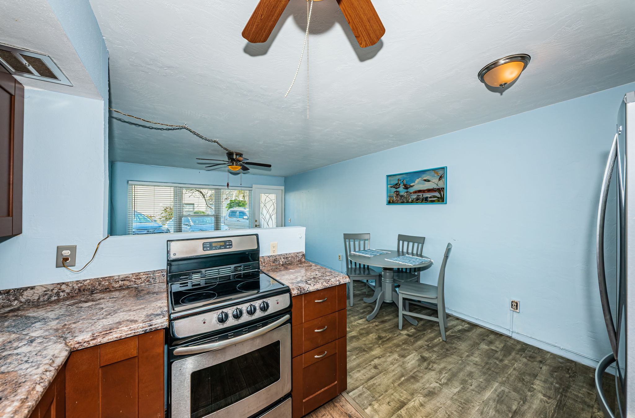 Kitchen 4