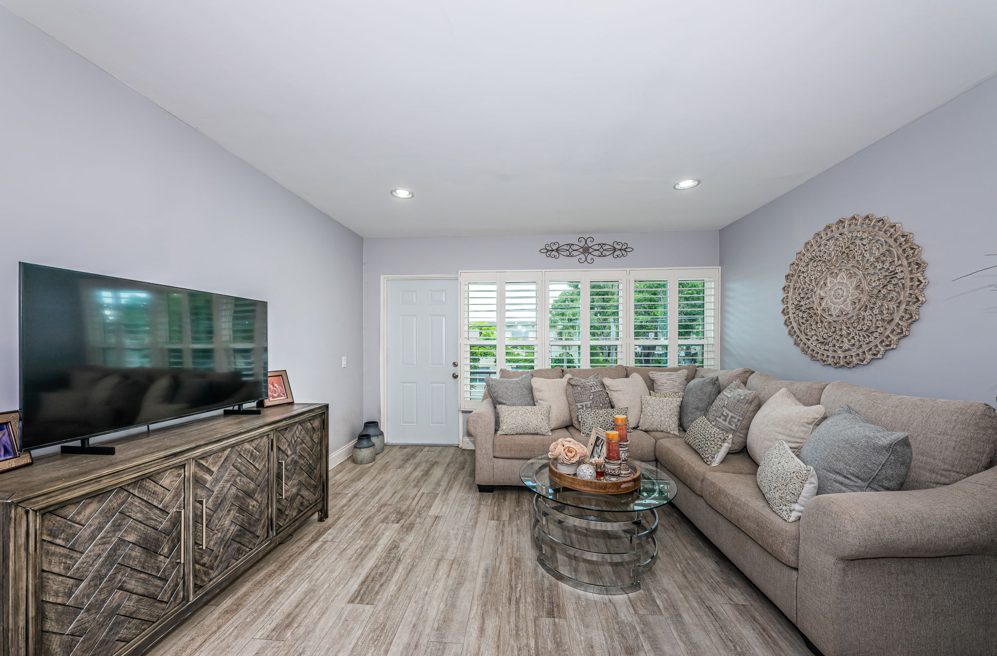 Living Room 1-2