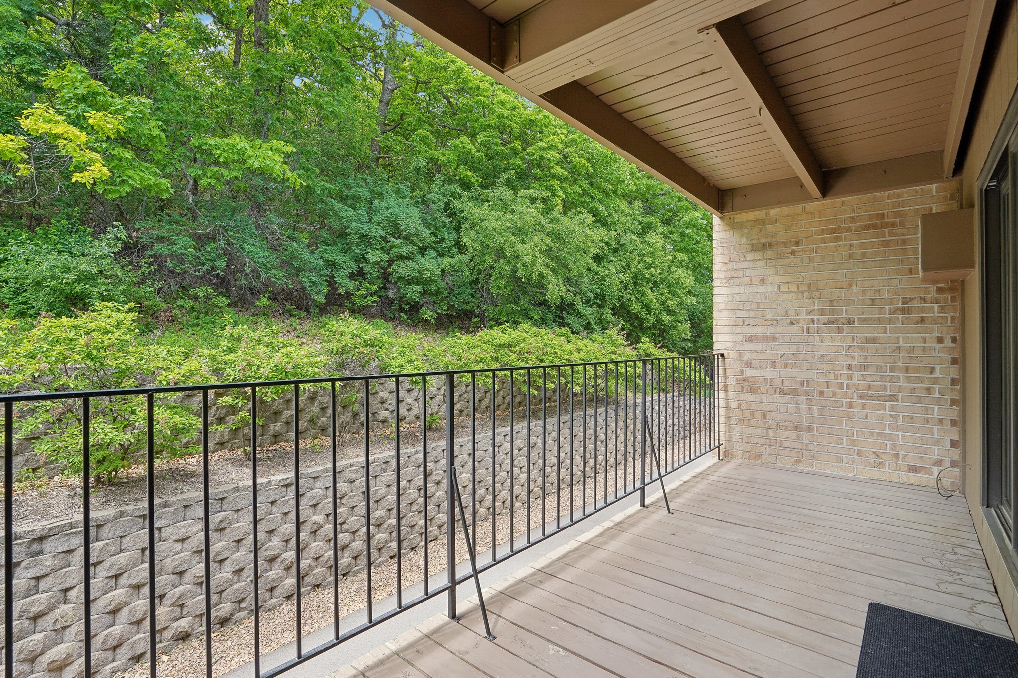 Green Cir Dr 216-3005-032.jpg
