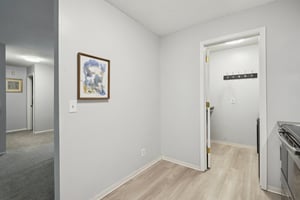 Green Cir Dr 216-3005-016.jpg