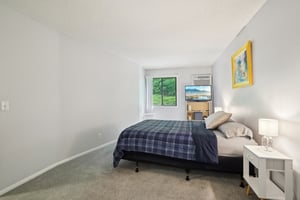 Green Cir Dr 216-3005-022.jpg
